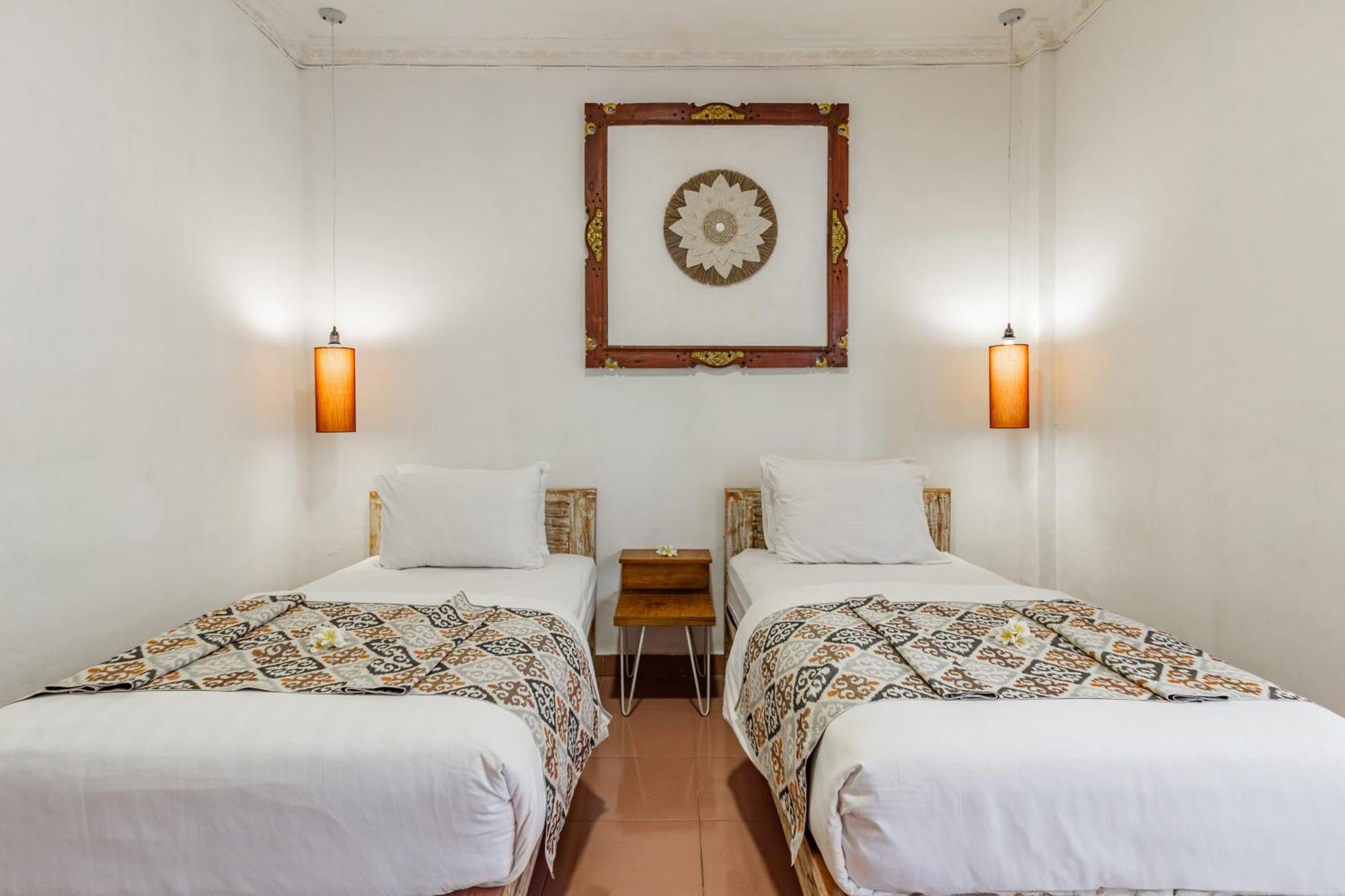 Capital O 93944 Geweka Homestay 짐바란 외부 사진